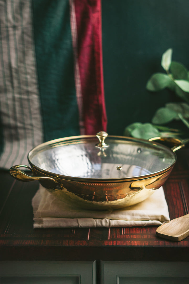 Brass Wok with Glass lid (Circular & Deep cooking/ serving Utensil) P-TAL
