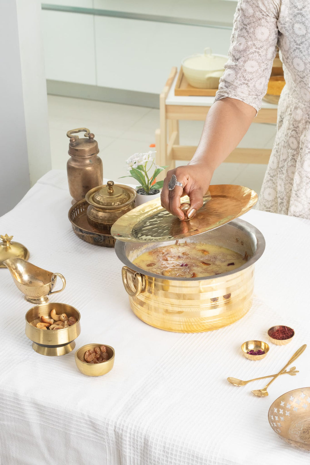 Brass Pot (Patila/ Topia) - Stock Pot P-TAL