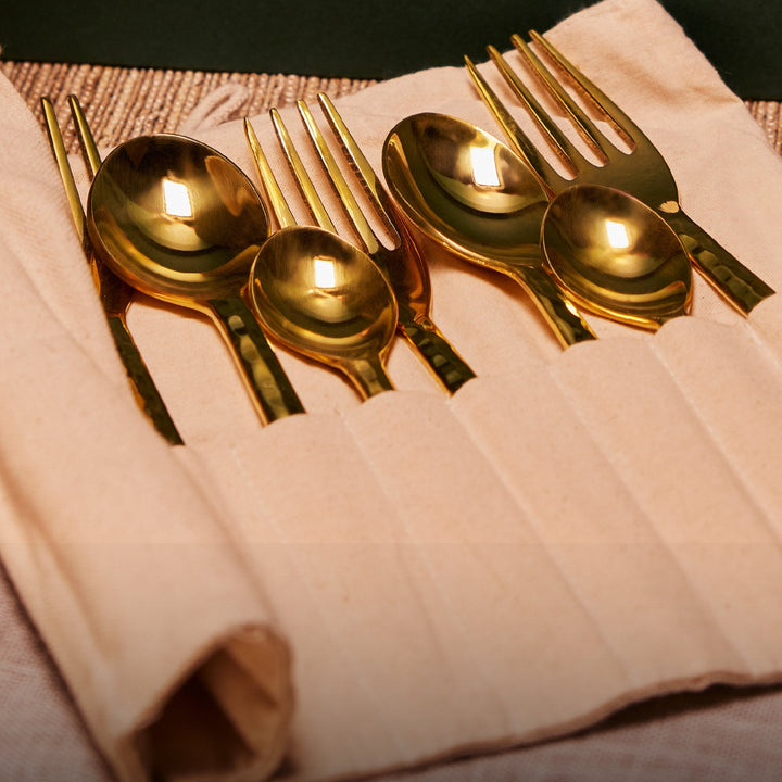 Brass hammered cutlery set (Set of 4)