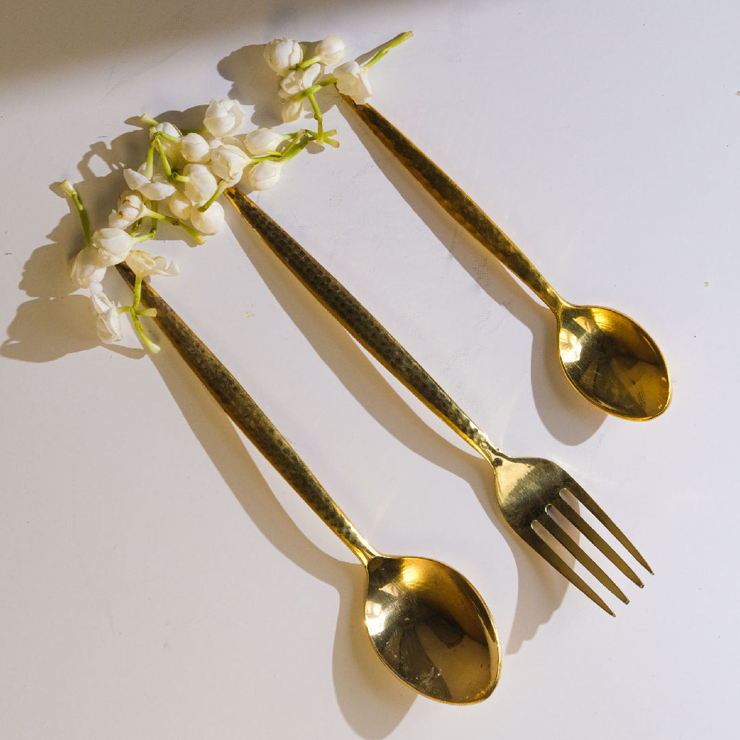 Brass hammered cutlery set (Set of 6)